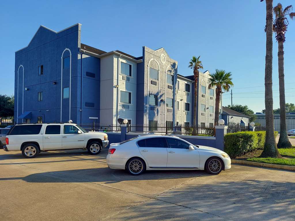 quality suites houston nw cy fair