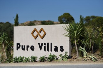 Pure Villas,,4 star