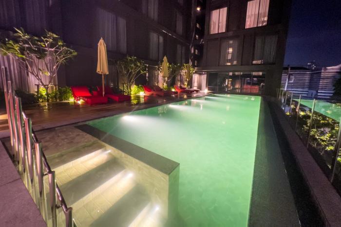 oakwood studios sukhumvit bangkok