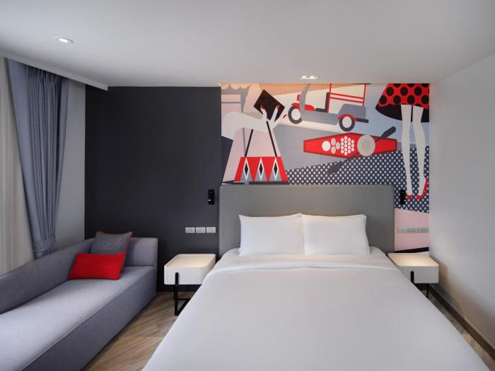 oakwood studios sukhumvit bangkok