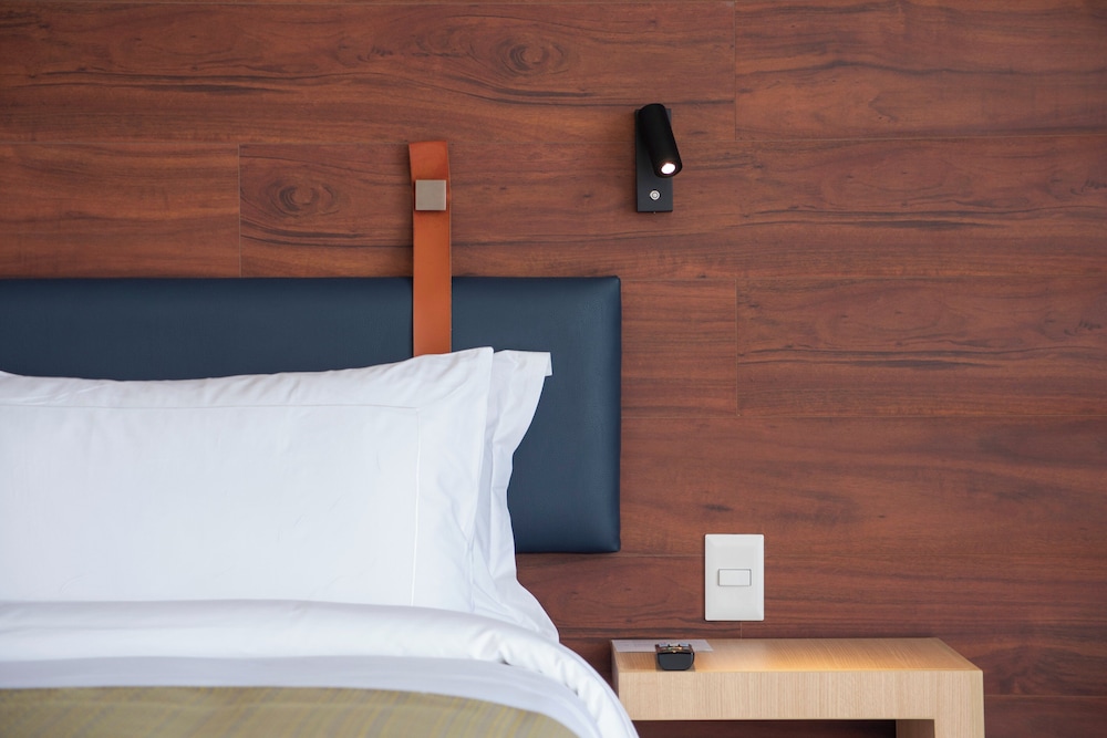 voco guadalajara neruda an ihg hotel