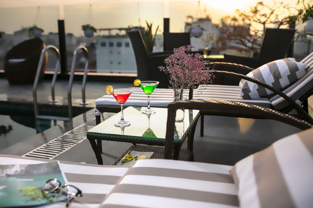 may de ville premier hotel and spa