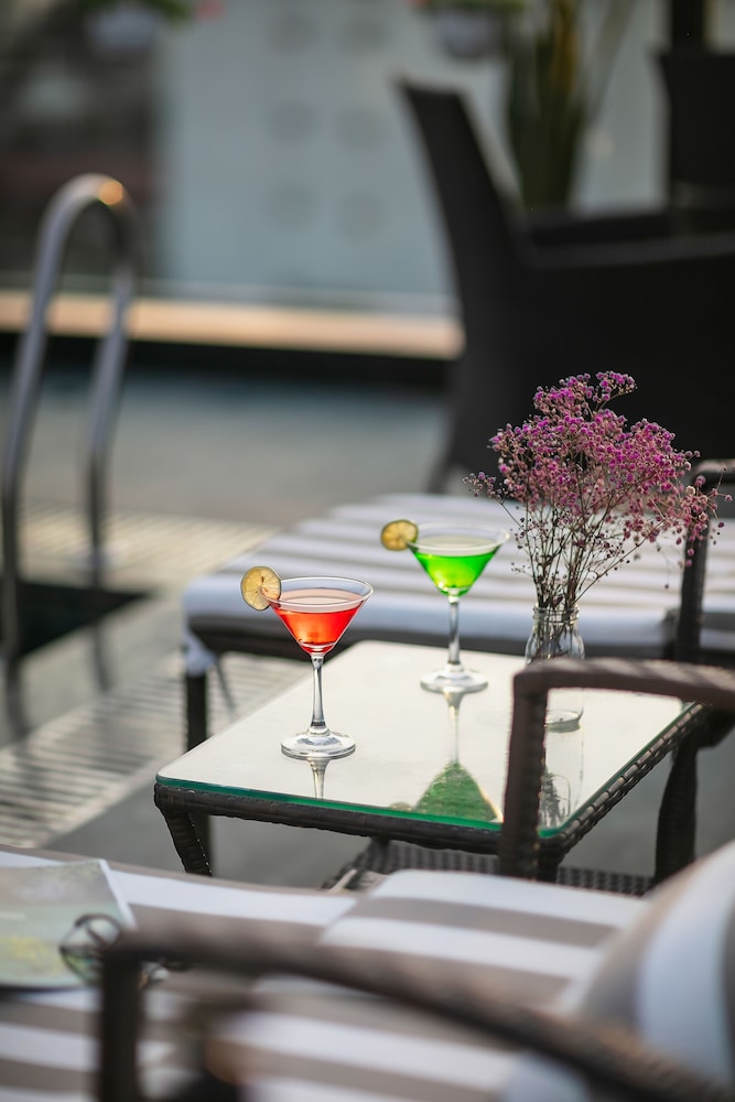 may de ville premier hotel and spa