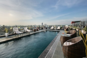 may de ville premier hotel and spa