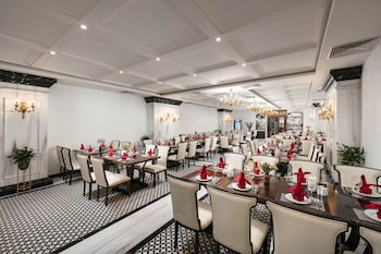 may de ville premier hotel and spa