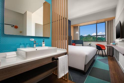 holiday inn express guiyang qingyan