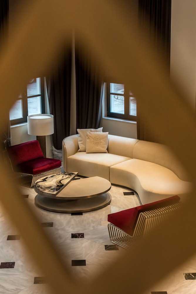 grand hotel kalamata