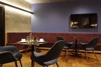 Alpha Mosaic Hotel Fortitude Valley,Fortitude Valley>>Brisbane,4 star