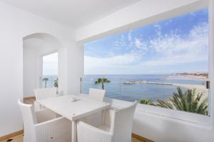 b51 executive flats marbella