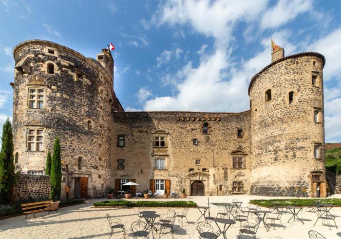 chateau de saint vidal