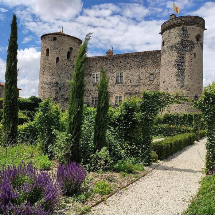 chateau de saint vidal