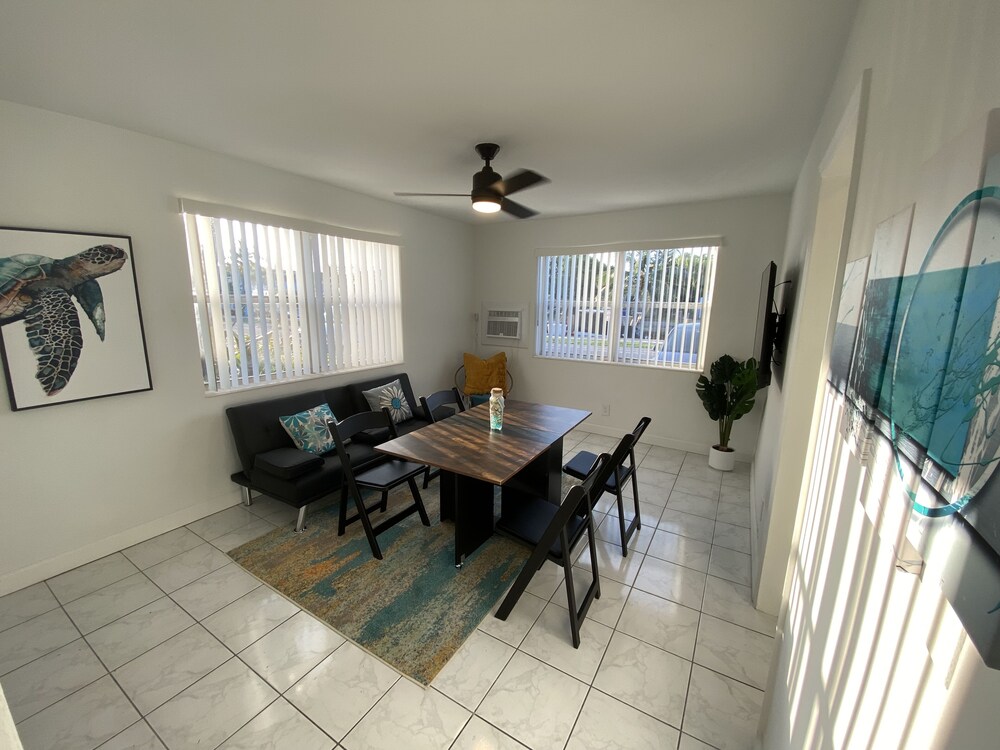 delight retreat apt 4 min walk to beach