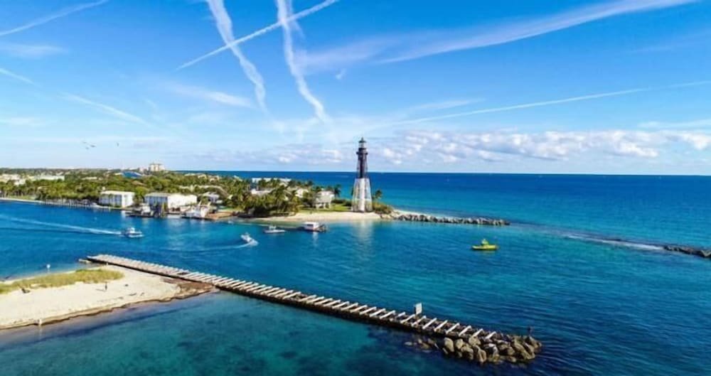 delight retreat apt 4 min walk to beach