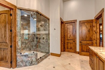 k b m resorts psd 2071 luxury 5bd estate sleeps 14 elevator hot tub gym fire pit