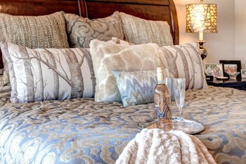 k b m resorts psd 2071 luxury 5bd estate sleeps 14 elevator hot tub gym fire pit