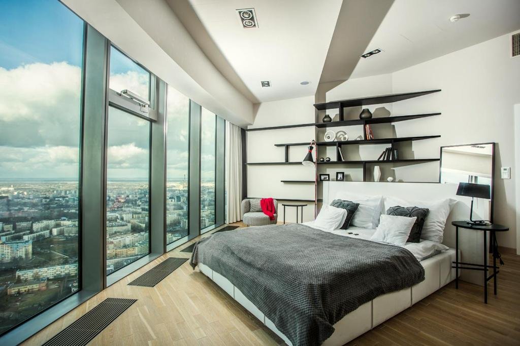 30th floor apartments in sky tower