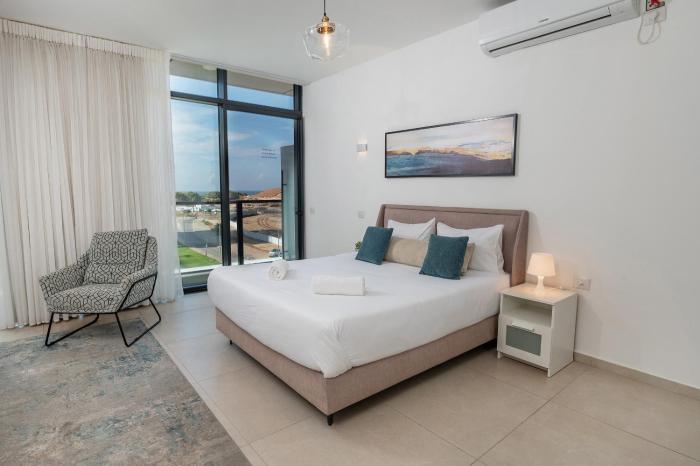 hi yam seaview apartments and suites