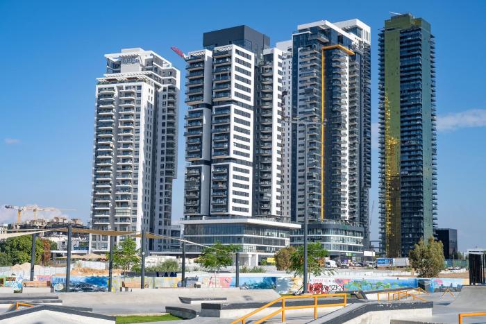 hi yam seaview apartments and suites