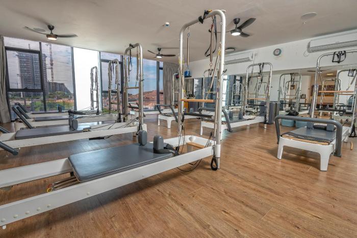 hi yam seaview apartments and suites