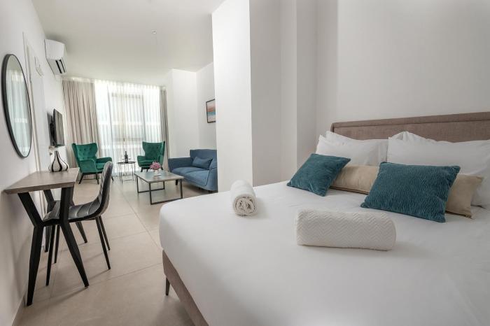 hi yam seaview apartments and suites