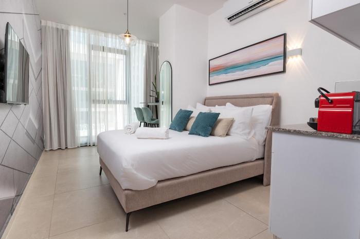 hi yam seaview apartments and suites