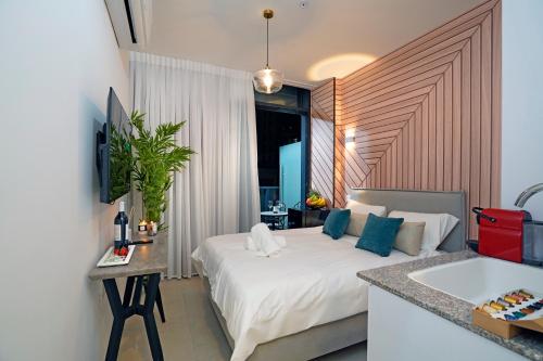hi yam seaview apartments and suites