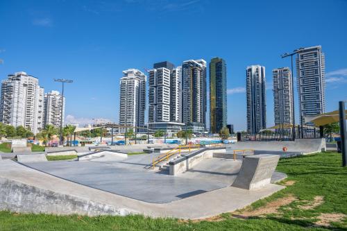 hi yam seaview apartments and suites