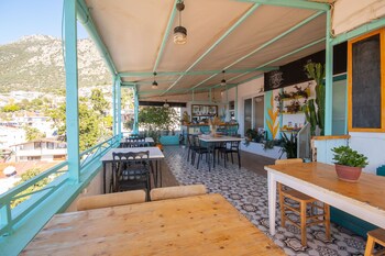 kuytu terrace bed and breakfast
