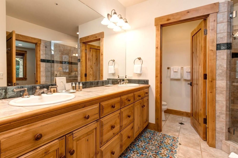 k b m resorts pge 2413 large 3bd chalet deer valley mountain views private hot tub