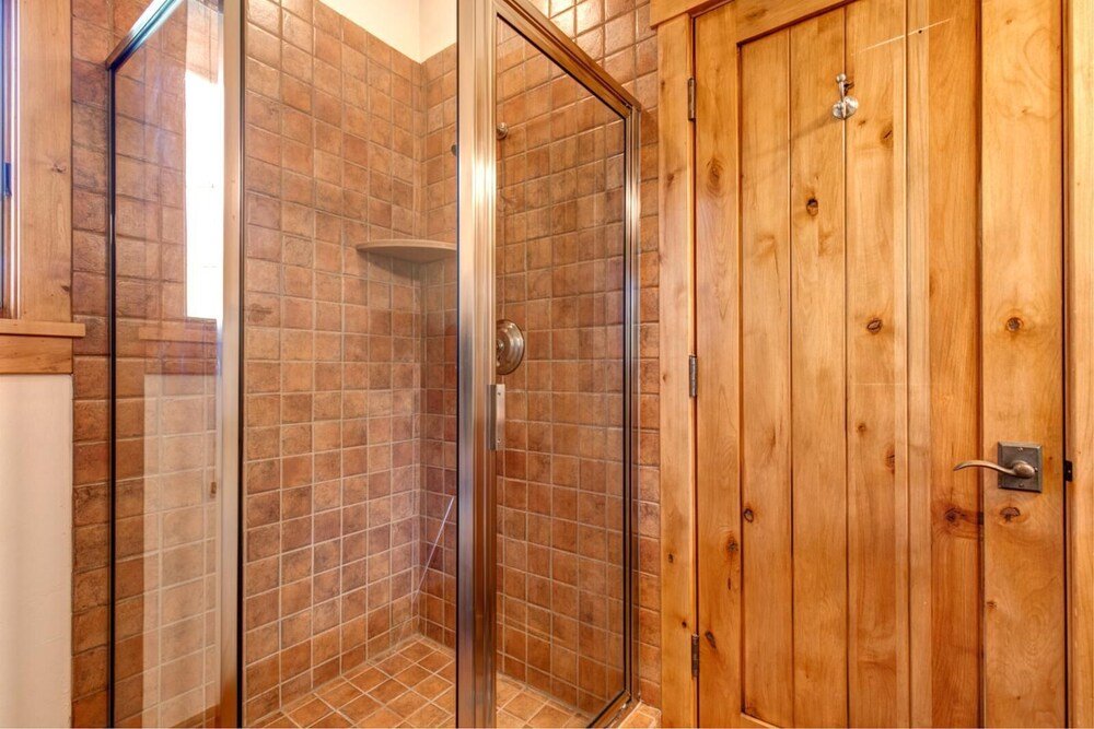 k b m resorts pge 2413 large 3bd chalet deer valley mountain views private hot tub