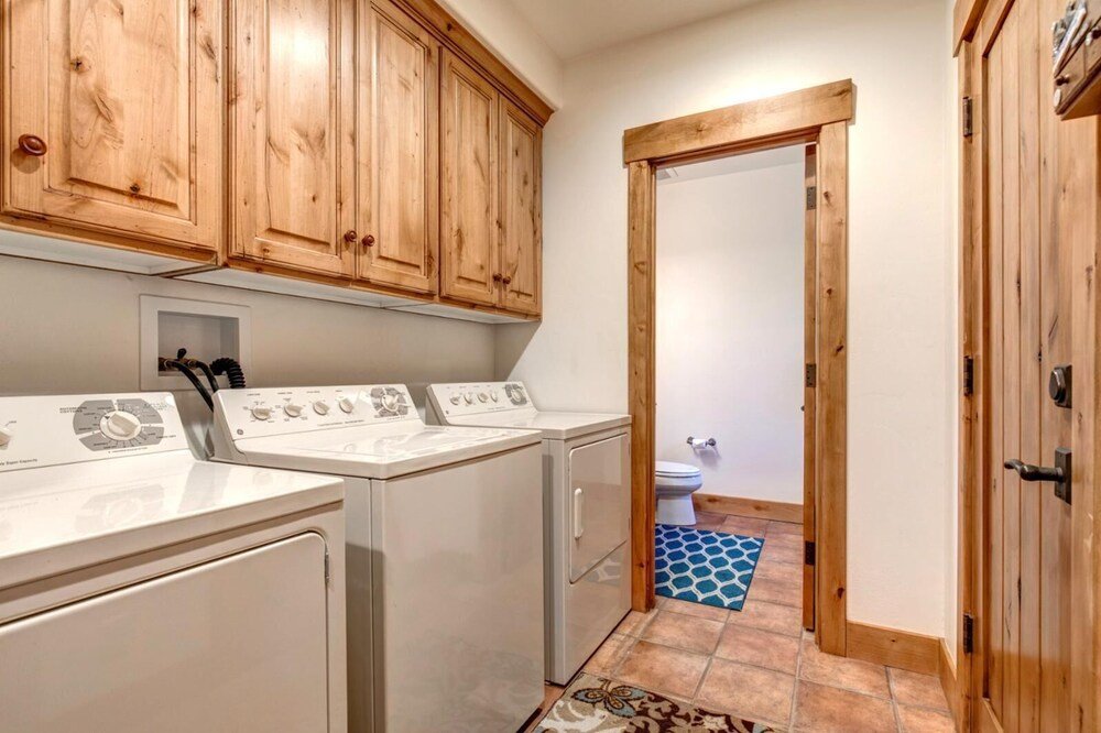 k b m resorts pge 2413 large 3bd chalet deer valley mountain views private hot tub