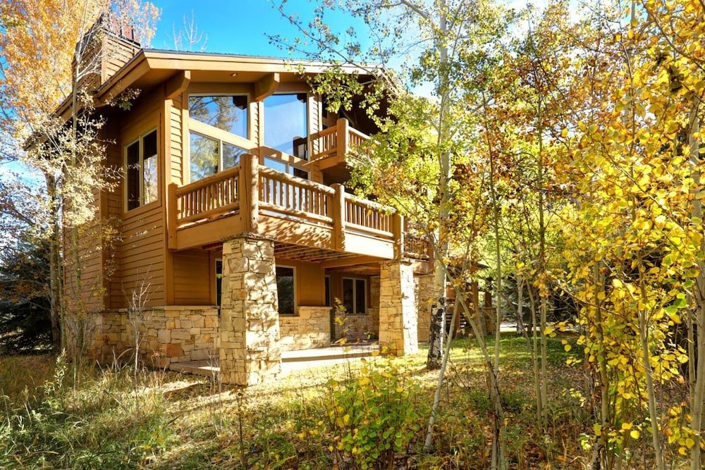 k b m resorts pge 2413 large 3bd chalet deer valley mountain views private hot tub