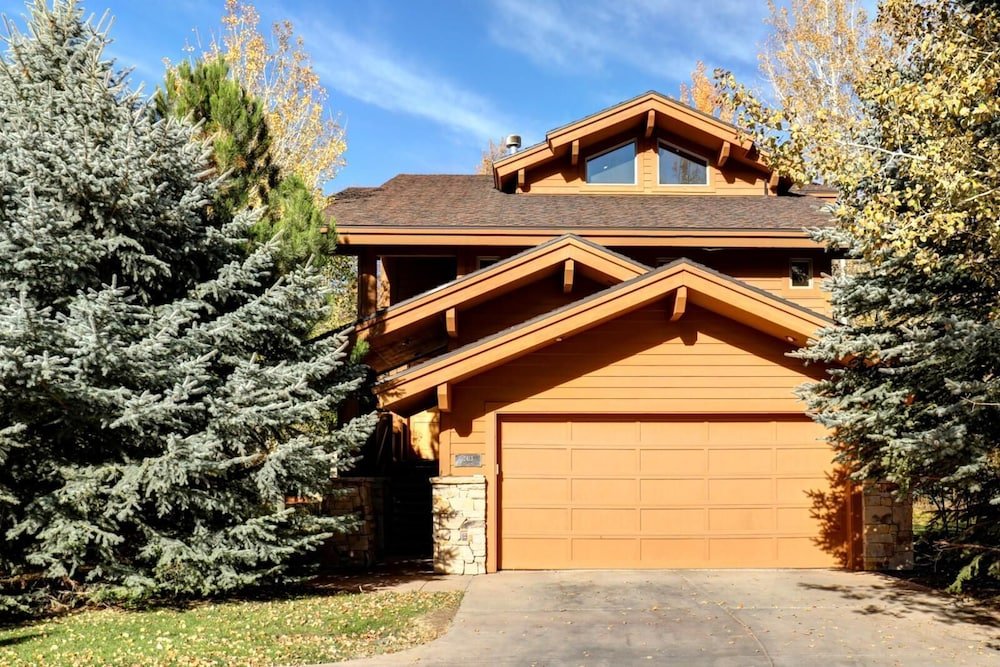 k b m resorts pge 2413 large 3bd chalet deer valley mountain views private hot tub