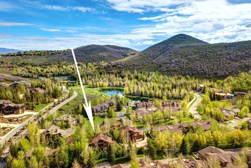 k b m resorts pge 2413 large 3bd chalet deer valley mountain views private hot tub