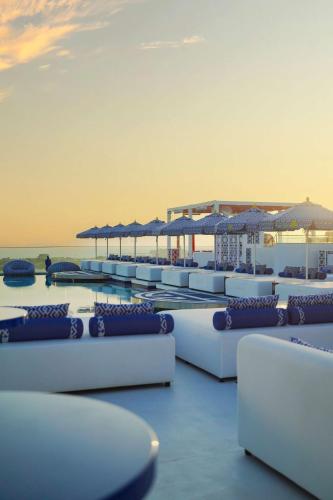 radisson beach resort palm jumeirah