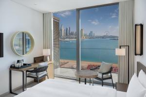 radisson beach resort palm jumeirah