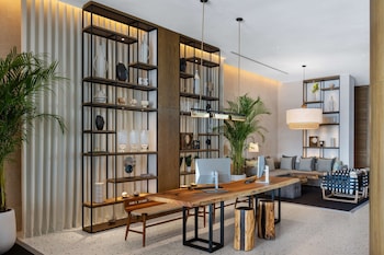 radisson beach resort palm jumeirah