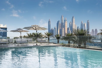 radisson beach resort palm jumeirah