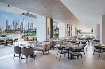 radisson beach resort palm jumeirah