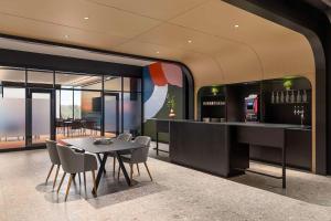canopy by hilton toronto yorkville