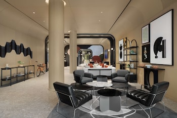 Canopy By Hilton Toronto Yorkville,387 Bloor Street East,4 star