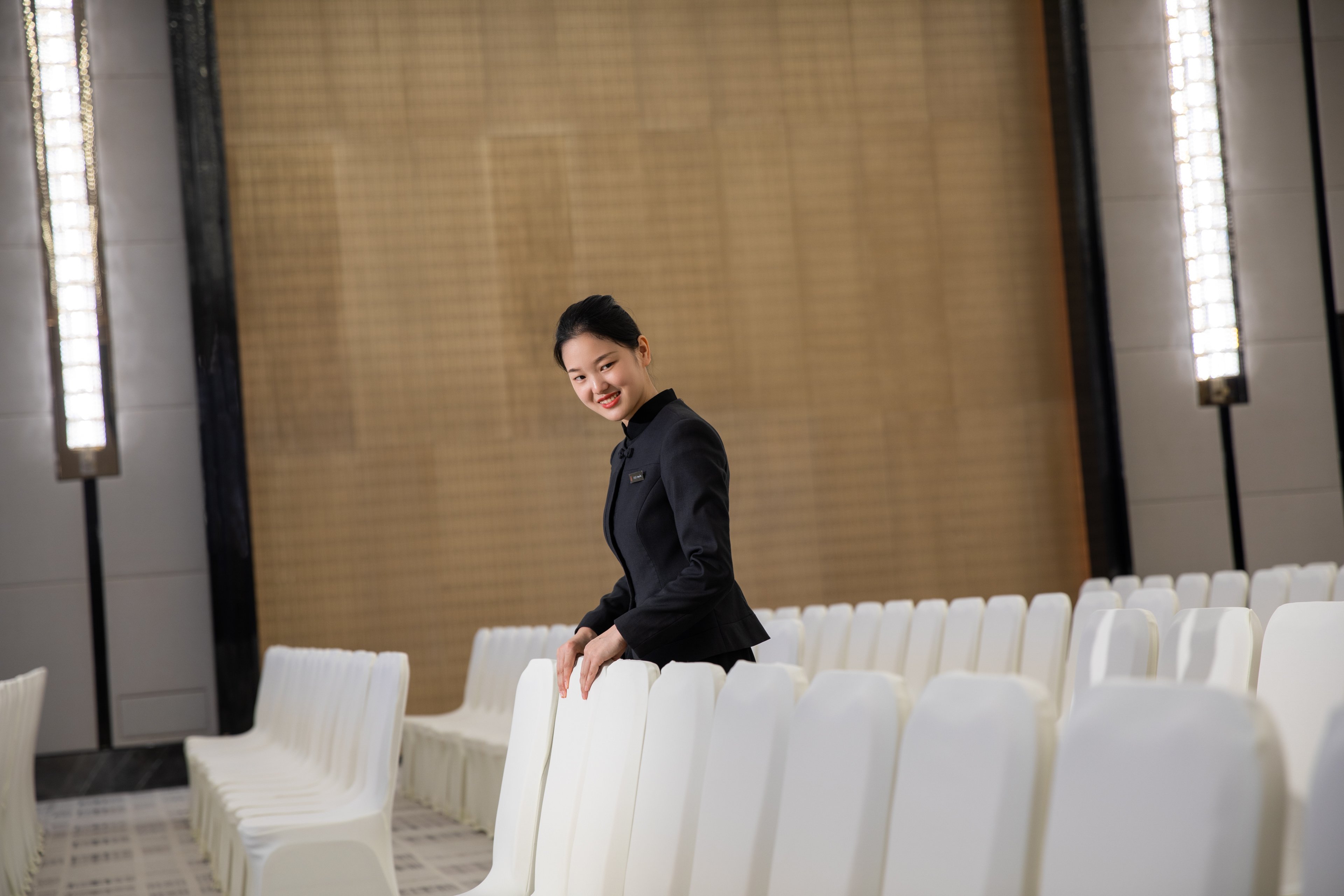 hualuxe yibin an ihg hotel