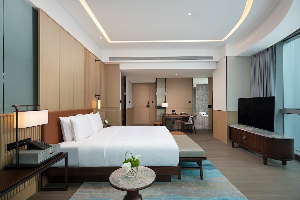 hualuxe yibin an ihg hotel