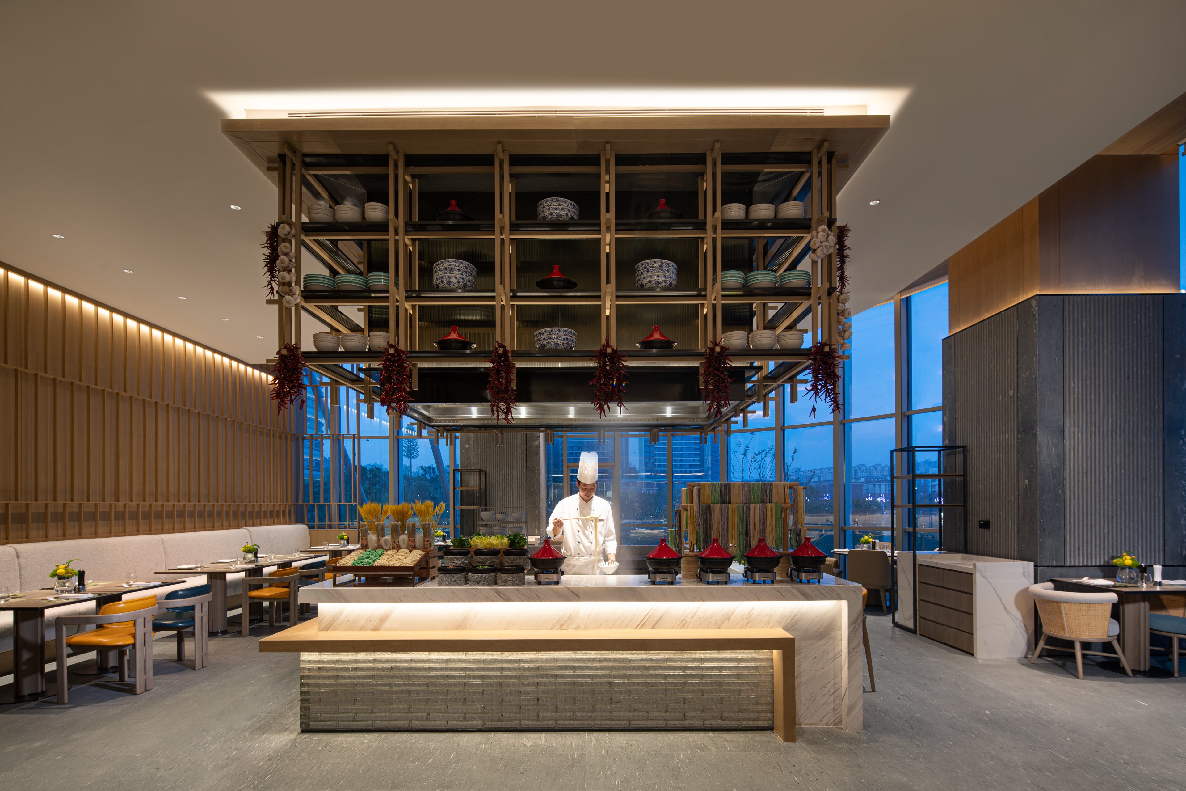 hualuxe yibin an ihg hotel