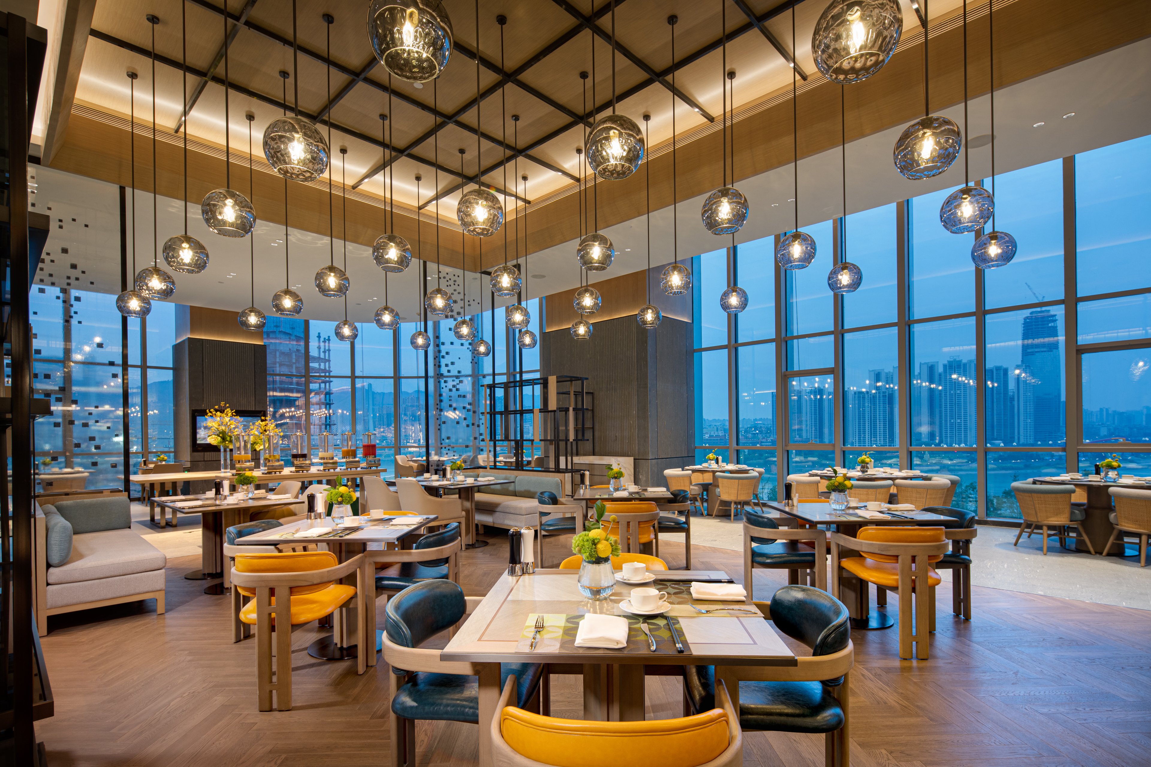hualuxe yibin an ihg hotel