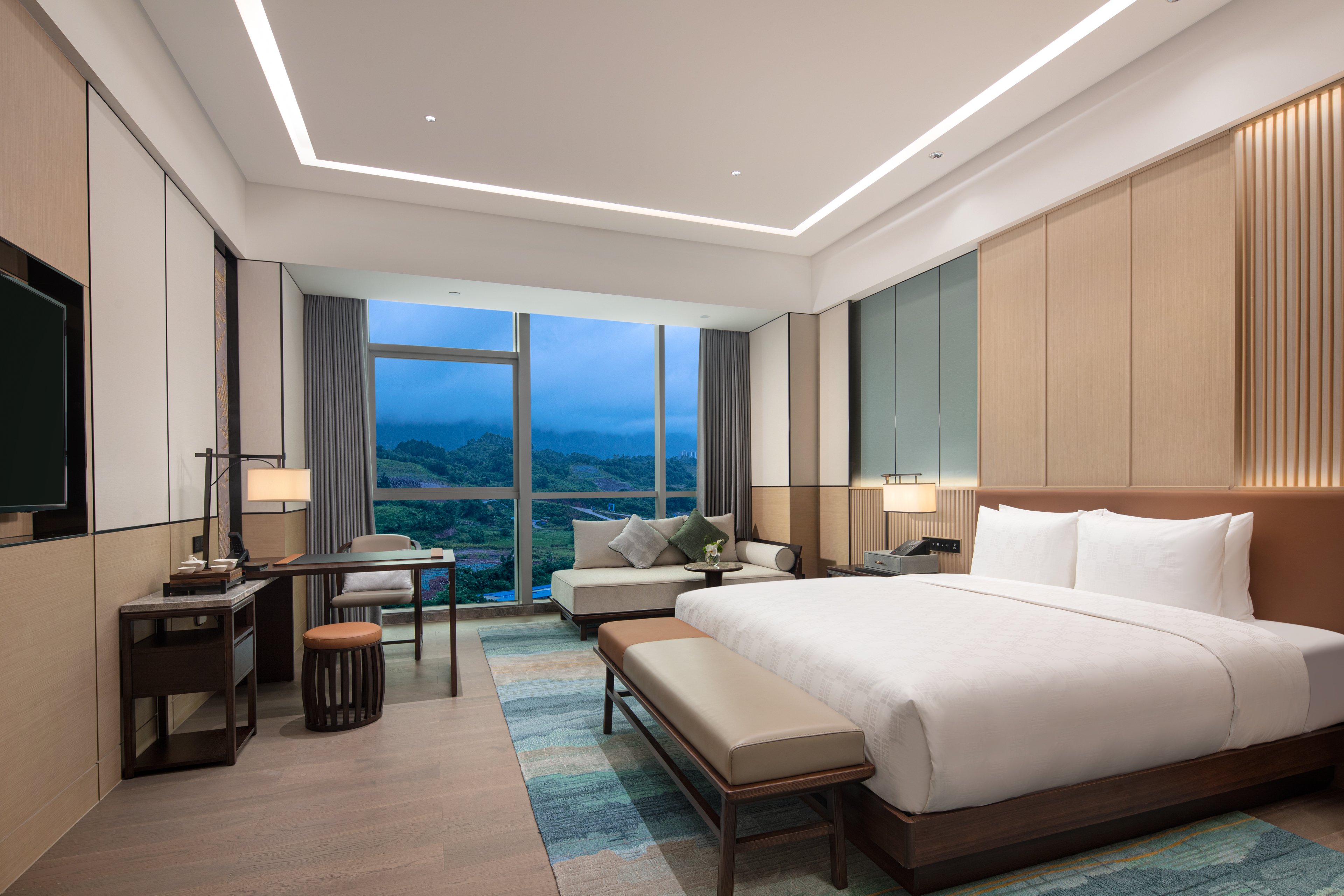 hualuxe yibin an ihg hotel