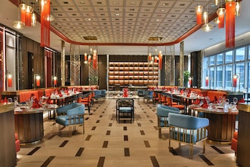 hualuxe yibin an ihg hotel