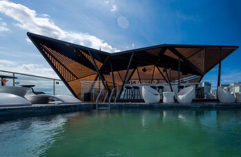 draco hotel and suites