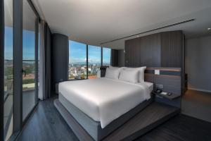 draco hotel and suites