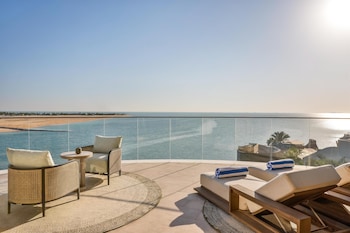 waldorf astoria doha lusail